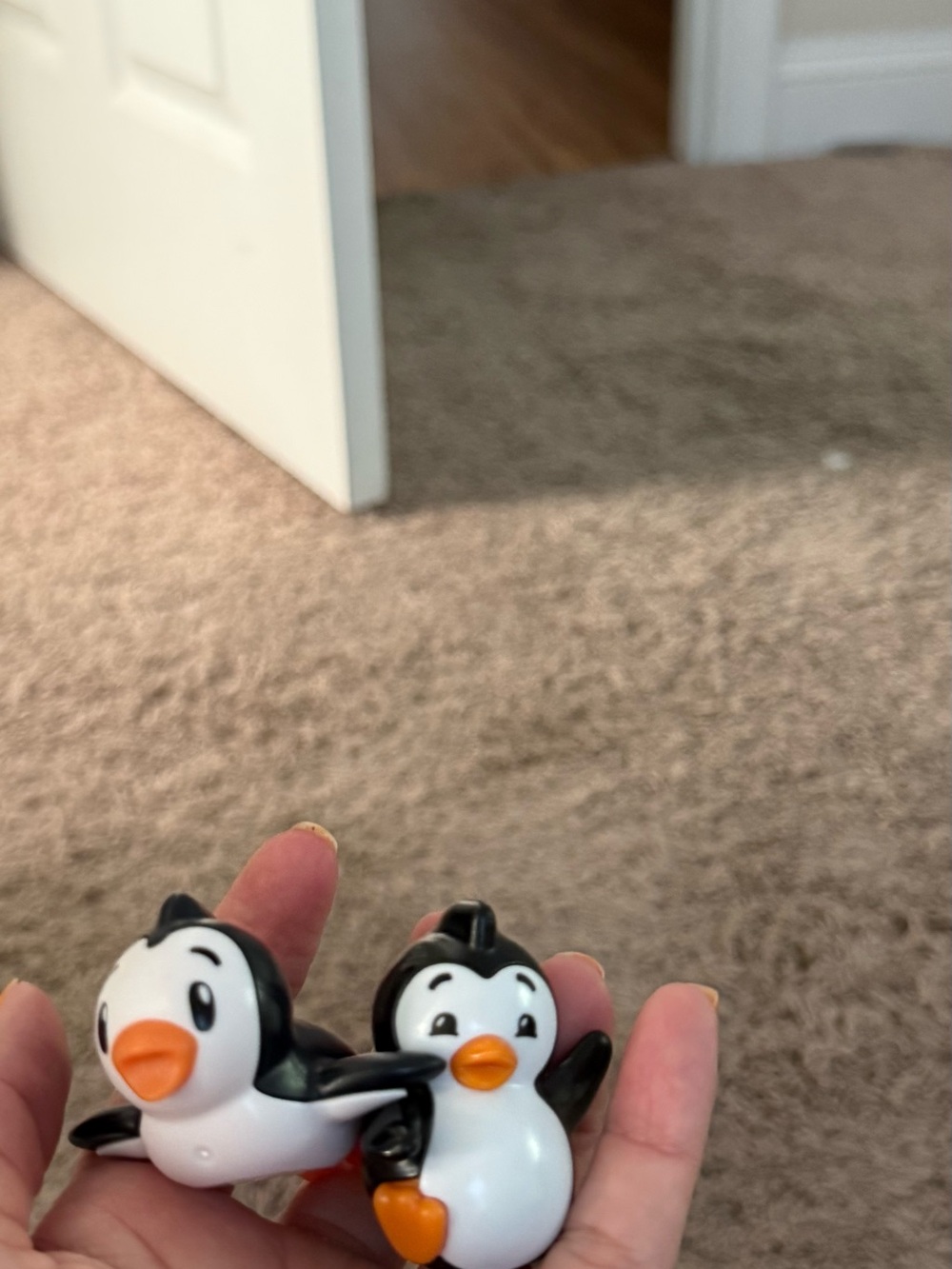 McDonald's Madagascar Penguin Toy Figures Lot of 2 Fast Food Toys 2005